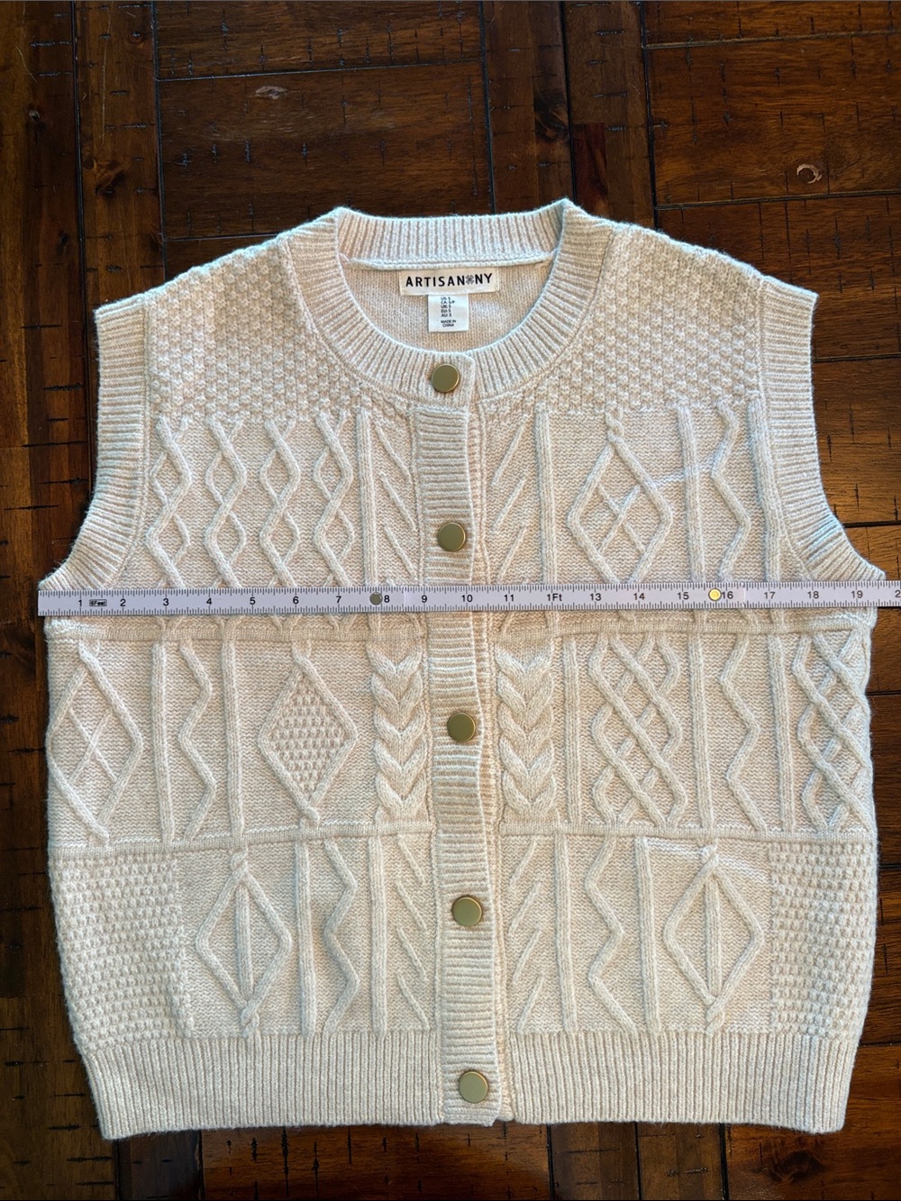 Artisan NY Cream Cable Knit Button Vest - Soft, Quiet Luxury, Classic Sz S - Picture 6 of 7